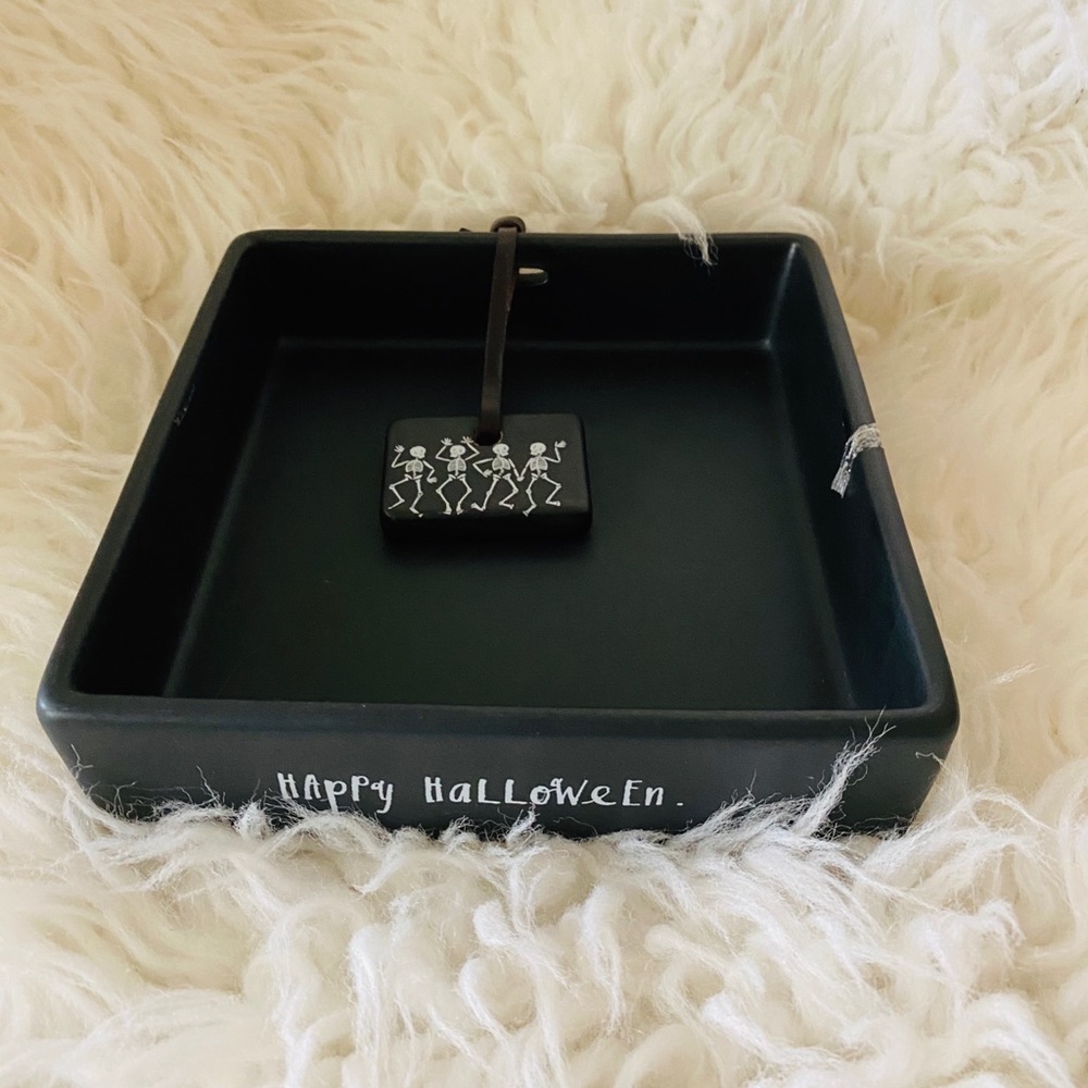 Rae Dunn Skeleton Happy Halloween napkin holder